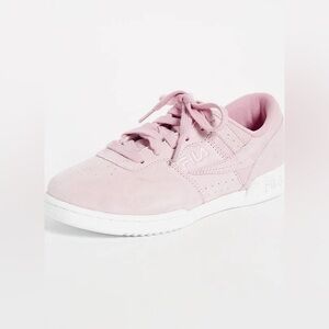 FILA Original Fitness Athletic Sneaker (peachy pink, size 8)